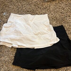 Lululemon Black and White Skirt